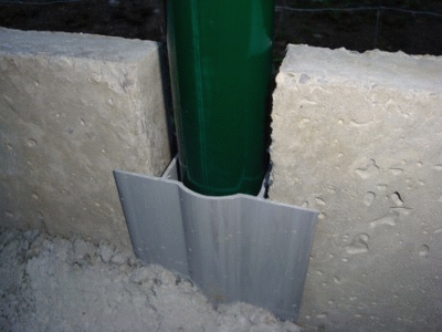 Drk podhrabov desky PVC na sloupek 48mm